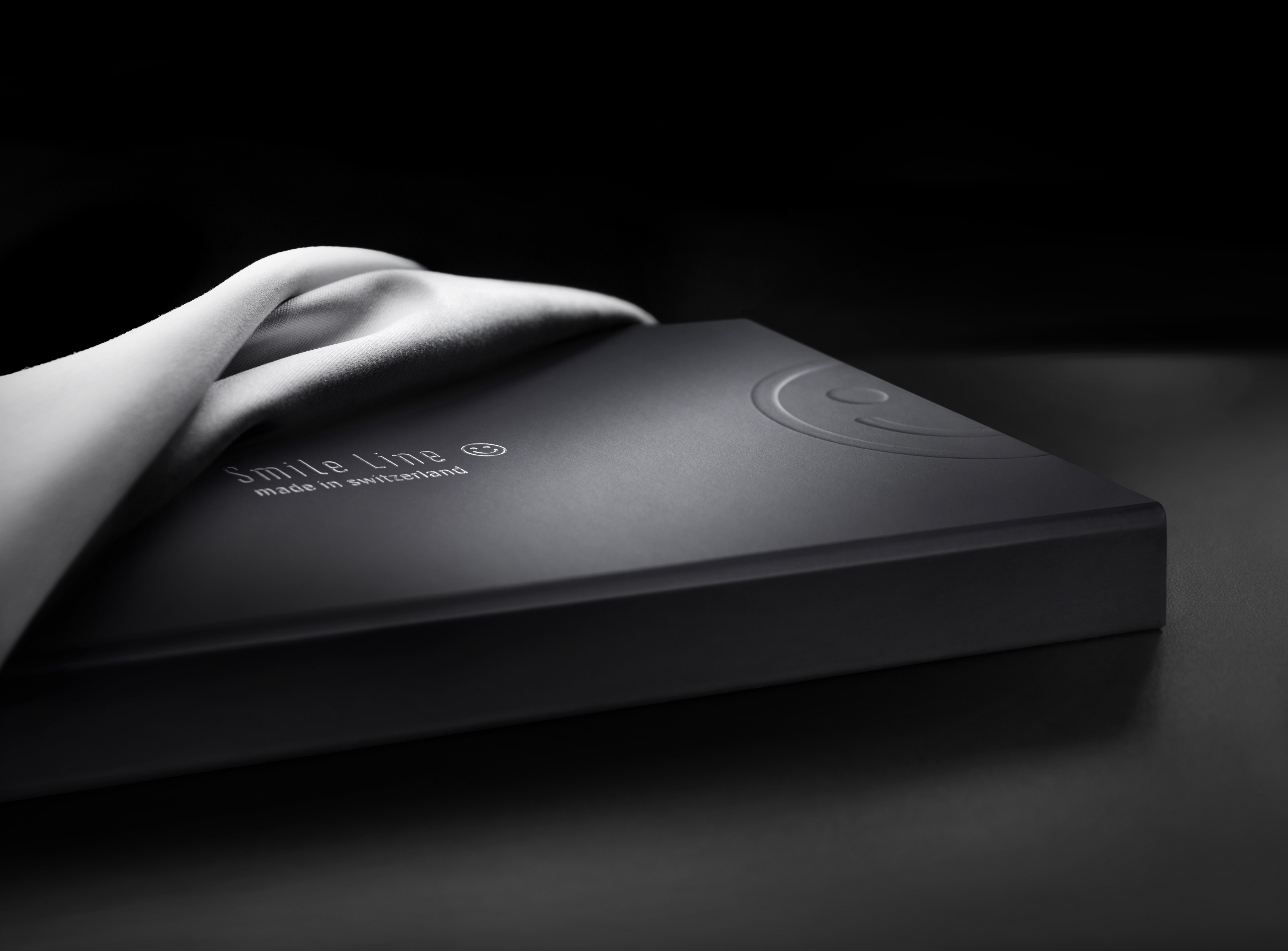 Instrumentenetui, Verschluss mit Magnete, Mikrofaser Tuch Instrumentenetui, Verschluss mit Magnete, Mikrofaser Tuch